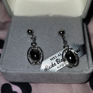 Vintage Alaska Black Diamknd Earrings